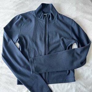 Worn Once! Aritzia Blue Tnaction TNABUTTER Limit Active Cropped Zip-up